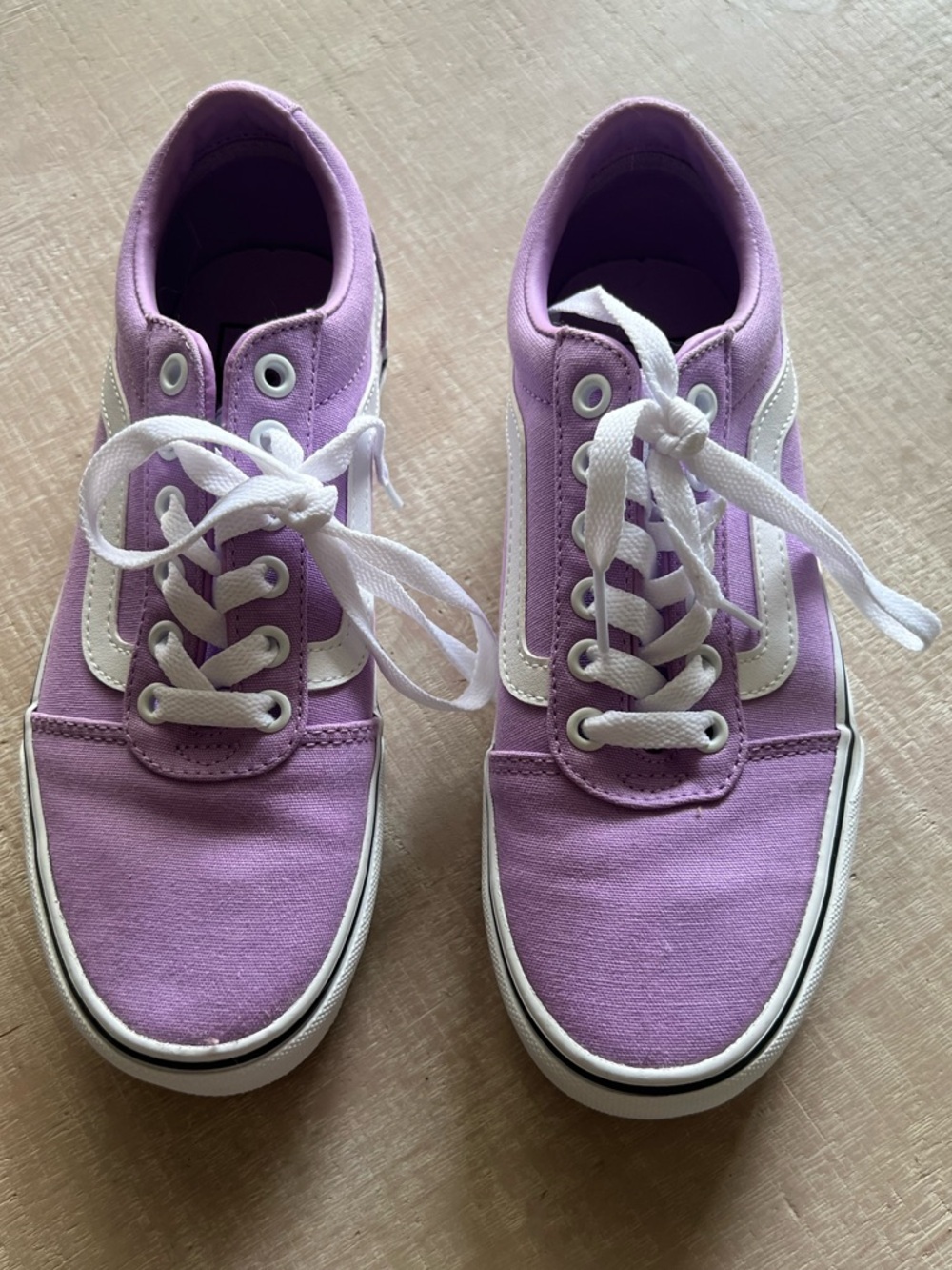 Women’s Lavender Vans Size 7